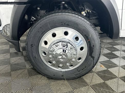 New 2026 RAM 4500 Tradesman image 16