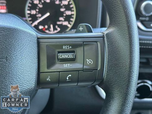 Used 2025 Nissan Rogue S AWD/4WD image 23