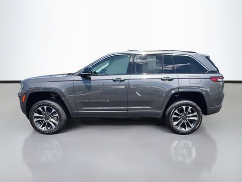 Used 2022 Jeep Grand Cherokee Overland AWD/4WD image 4