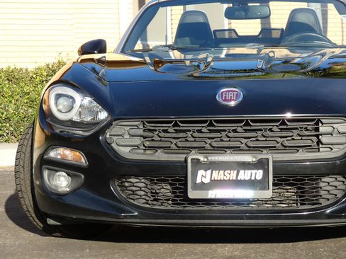 Used 2017 FIAT 124 Spider Lusso image 16