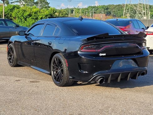 Used 2019 Dodge Charger Scat Pack w/ Daytona Edition Group RWD image 10