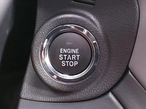 Used 2025 Subaru Outback Onyx Edition image 9