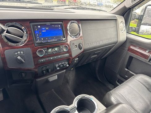 Used 2010 Ford F350 Lariat AWD/4WD image 15