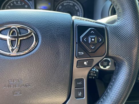 Used 2023 Toyota Tacoma TRD Sport w/ TRD Premium Sport Package AWD/4WD image 21