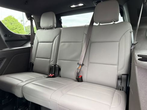 Used 2024 Chevrolet Tahoe LT RWD image 14