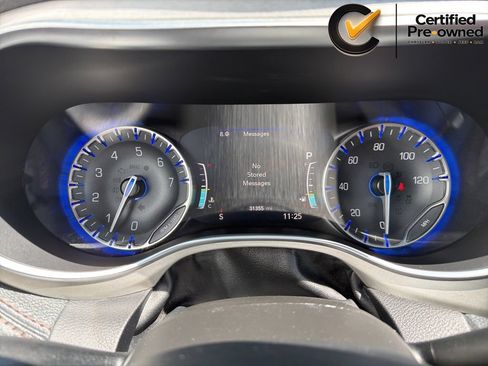Used 2024 Chrysler Pacifica Pinnacle w/ Trailer Tow Group FWD image 82