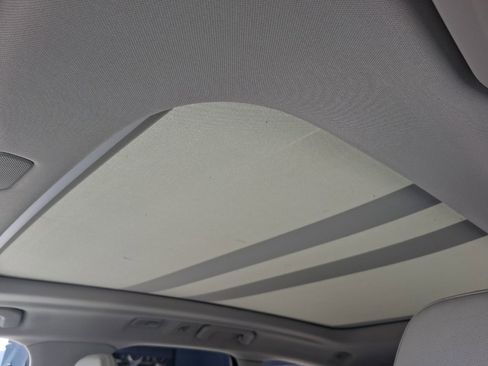 Used 2022 Volvo XC60 B5 Momentum image 27