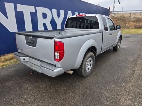 Used 2019 Nissan Frontier S image 7