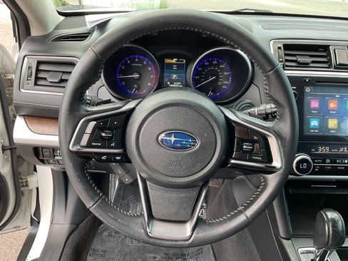 Used 2018 Subaru Outback 2.5i Limited w/ Popular Package #2 image 17