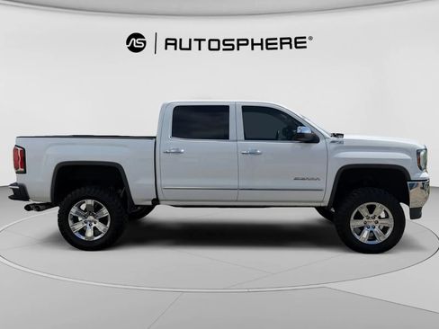 Used 2018 GMC Sierra 1500 SLT AWD/4WD image 10