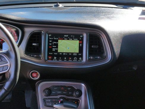 Used 2019 Dodge Challenger SRT Hellcat Redeye image 29