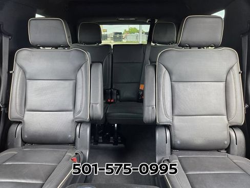 Used 2023 Chevrolet Tahoe Premier RWD image 10