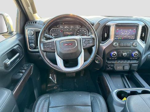 Used 2019 GMC Sierra 1500 SLT w/ SLT Premium Package AWD/4WD image 17