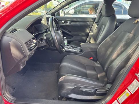 Used 2023 Honda Civic Sport image 7