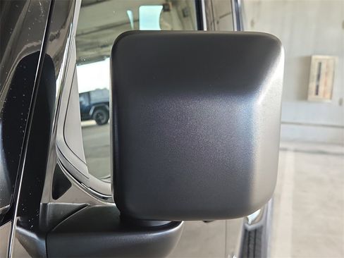 New 2025 Jeep Gladiator Sport image 12