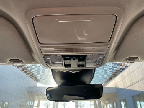 Certified 2025 Honda Odyssey Touring image 16