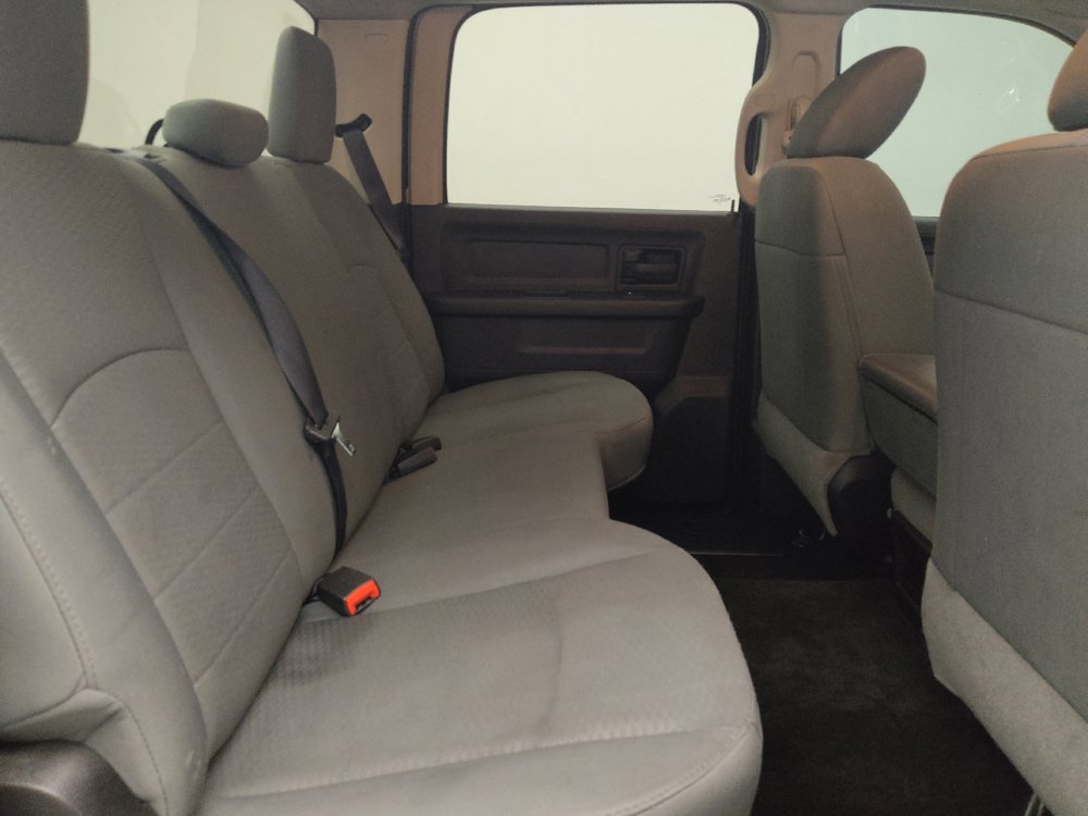 Used 2016 RAM 1500 Express w/ Popular Equipment Group AWD/4WD image 19