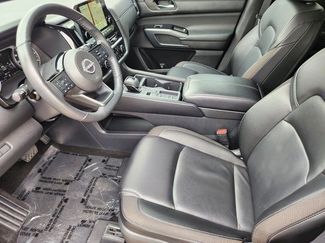 Used 2024 Nissan Pathfinder SL w/ Cargo Package video 4