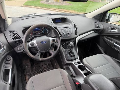 Used 2014 Ford Escape SE image 8