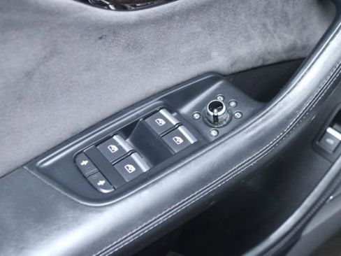 Used 2017 Audi Q7 3.0T Prestige w/ Prestige Package image 11