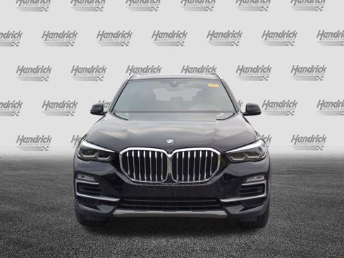Used 2021 BMW X5 xDrive45e w/ Parking Assistance Package AWD/4WD image 3