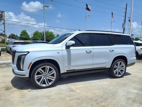 Used 2026 Cadillac Escalade Sport w/ Touring Package AWD/4WD image 3