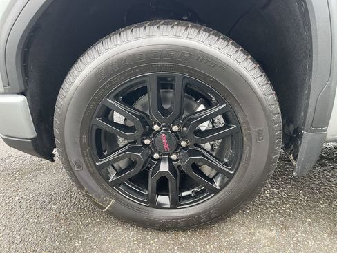 New 2026 GMC Sierra 1500 Elevation w/ Elevation Premium Package AWD/4WD image 34