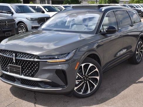 New 2026 Lincoln Nautilus Black Label AWD/4WD image 41