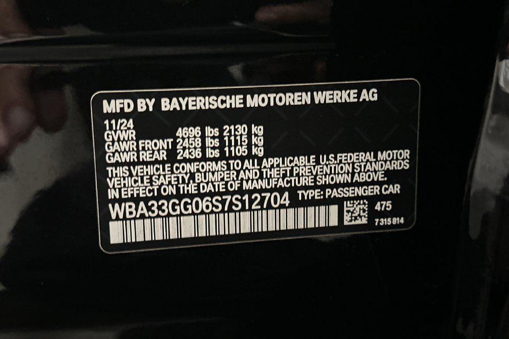 Used 2025 BMW M235i xDrive w/ M Performance Package AWD/4WD image 34