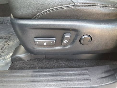 Used 2020 Toyota 4Runner SR5 Premium image 13