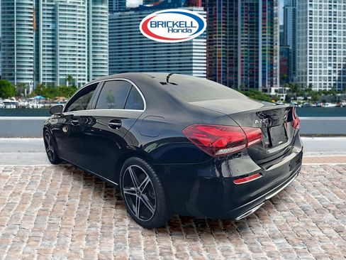 Used 2019 Mercedes-Benz A 220 image 4