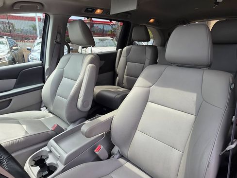 Used 2017 Honda Odyssey Touring image 24