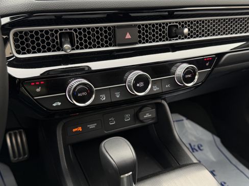 Used 2025 Honda Civic Sport image 24