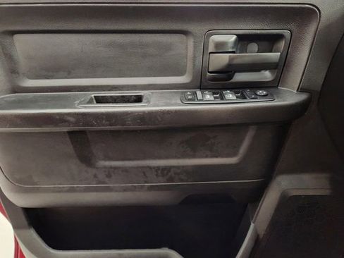 Used 2014 RAM 1500 Tradesman RWD image 21