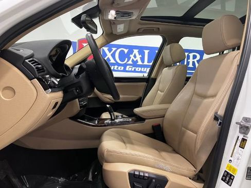 Used 2016 BMW X3 xDrive28i image 16