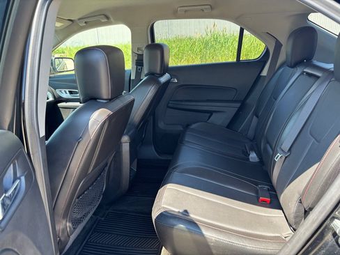 Used 2017 Chevrolet Equinox LT w/ Midnight Edition FWD image 10