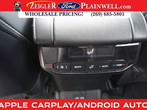 Used 2023 Toyota Highlander XLE image 14