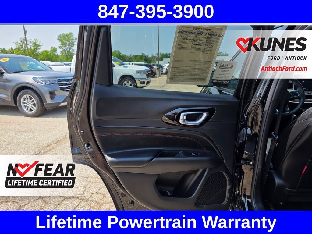 Used 2024 Jeep Compass Trailhawk AWD/4WD image 22