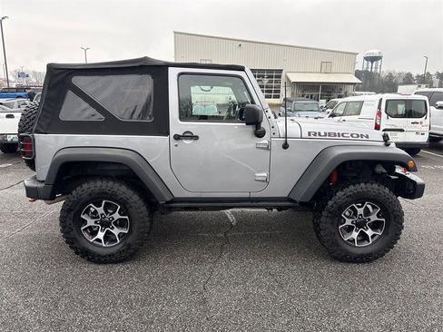Used 2016 Jeep Wrangler Rubicon image 8
