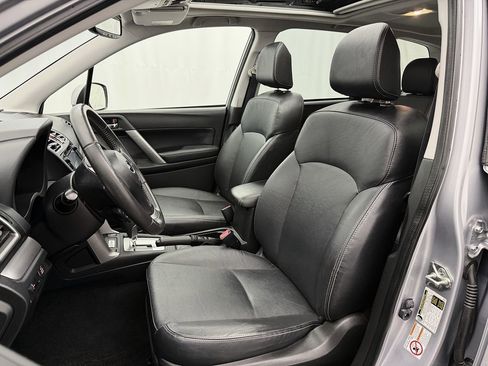Used 2016 Subaru Forester 2.5i Limited w/ Popular Package #2 AWD/4WD image 9