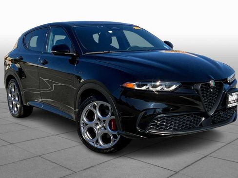 Used 2024 Alfa Romeo Tonale Veloce image 2