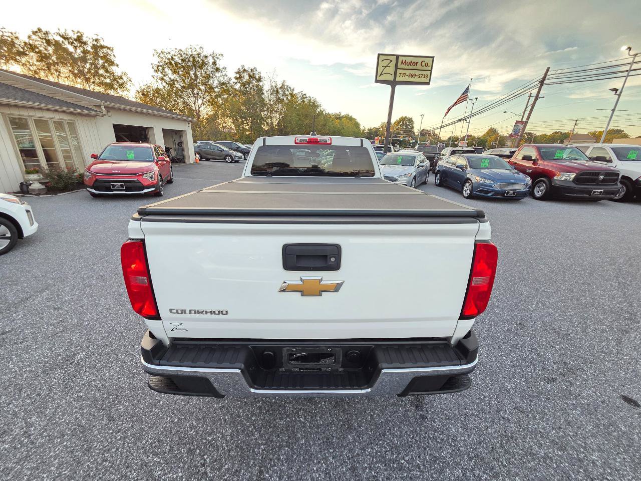 Used 2017 Chevrolet Colorado W/T w/ WT Convenience Package RWD image 8