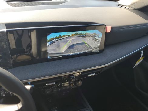 New 2026 Nissan Kicks SV w/ Cold Weather Package FWD image 13