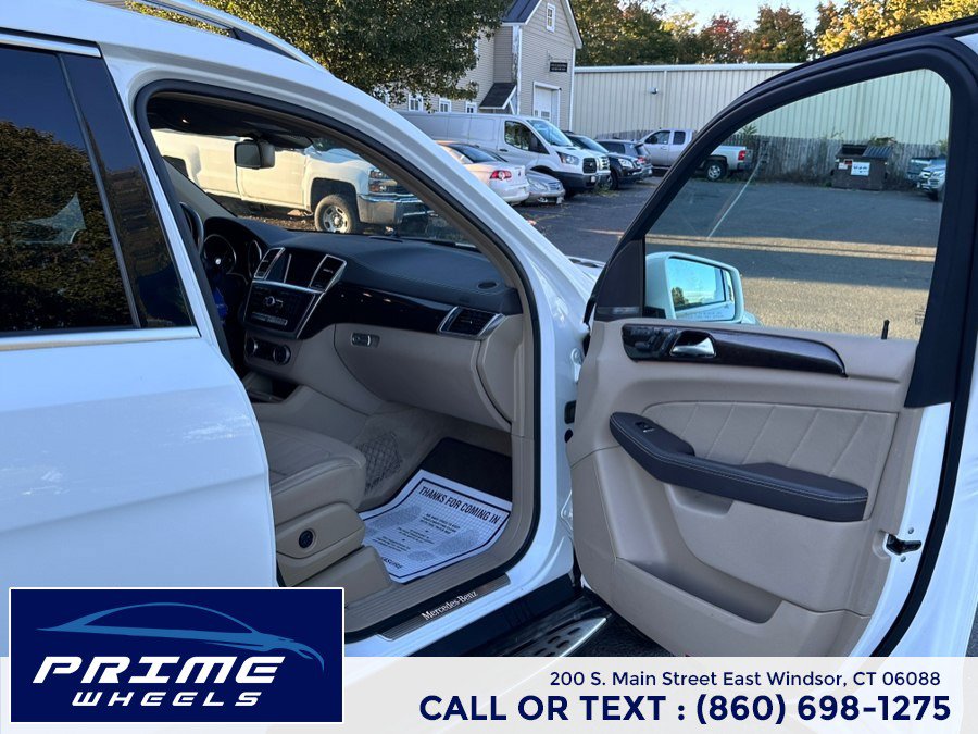 Used 2015 Mercedes-Benz GL 450 4MATIC image 16