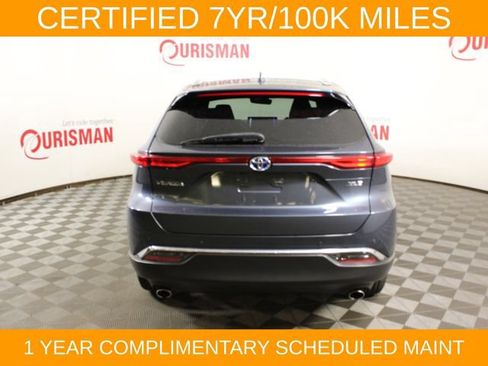 Used 2024 Toyota Venza XLE AWD/4WD image 6