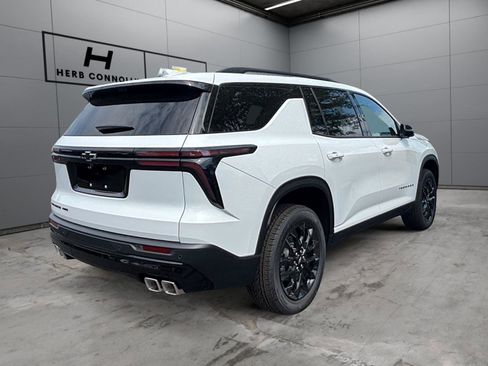 New 2026 Chevrolet Traverse LT w/ Midnight/Sport Edition AWD/4WD image 5