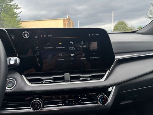 Used 2025 Chevrolet Equinox LT image 20