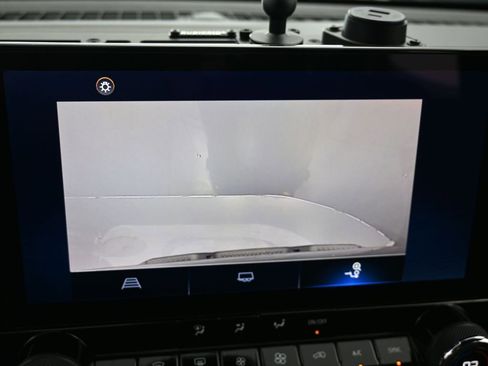 Used 2023 Chevrolet Colorado LT w/ LT Convenience Package image 22