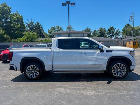 Used 2025 GMC Sierra 1500 Denali w/ Denali Reserve Package AWD/4WD image 19