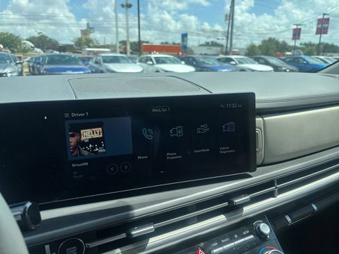 Used 2026 Hyundai Santa Fe SEL FWD image 19